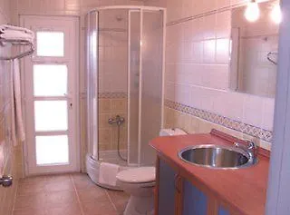 Riviera فندق Konyaalti