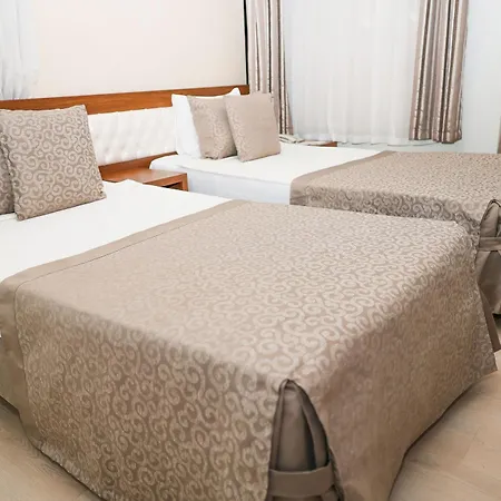Hotel Riviera 3*