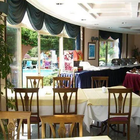 Hotel Riviera